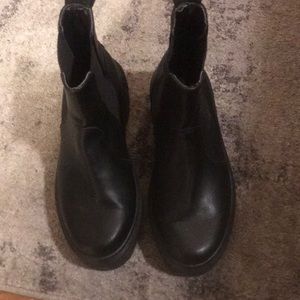 Platform boots